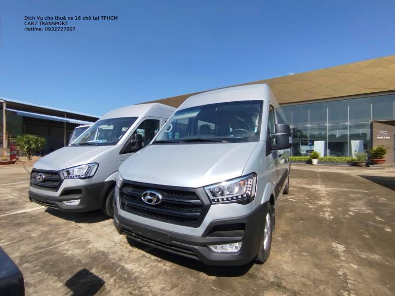 thuê xe 16 chỗ Solati tại tphcm giá rẻ